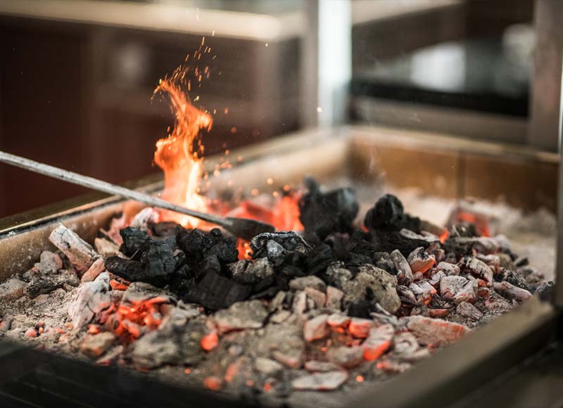 Cuisine au feu de bois - restaurant - vivres - rochefort - grégory coutanceau